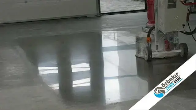 BETON SİLİM PARLATMA Özbakır beton silim kırık mermer taş zemin beton alanların silimi beton cila beton parlatma beton zımpara silim ekibi ustası. Beton tıraşlama beton Honlama beton düzleme beton pürüz alma beton çapak alma zemin restorasyonu.